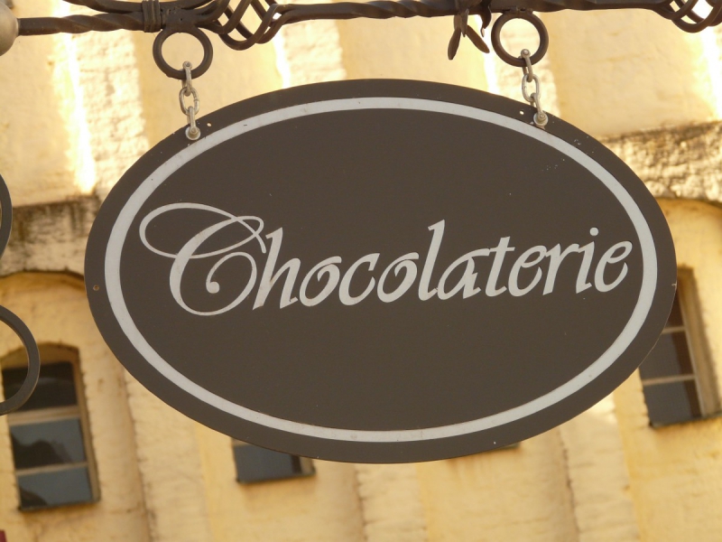 chocolaterie-CASTILLON-min_cafe_shield_chocolaterie_samurai_gasthof_eat-1360721